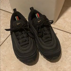Black Nike Air Max 97